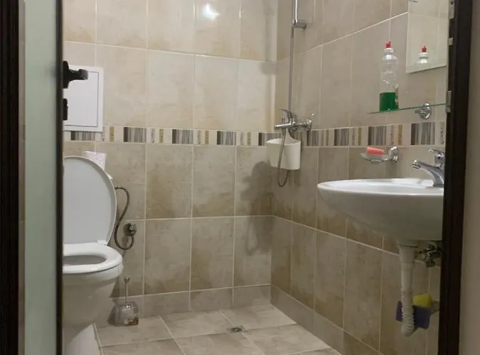 Park And Pool Apostolovi *