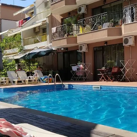 Appartement Park And Pool Apostolovi *